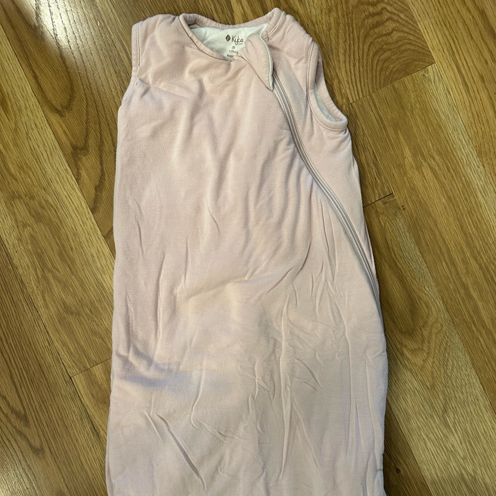 KYTE baby SIZE Small 1.0 tog Sleep Sack
